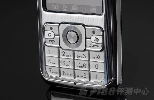 炫彩跑马灯 普莱达双卡音乐机D1568浅析(2)_手机_科技时代_新浪网